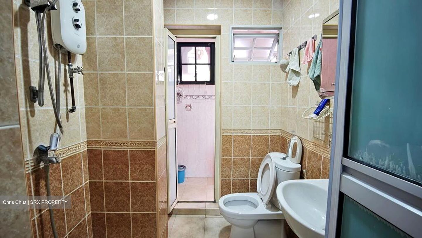 Yunnan Gardens (D22), Terrace #519824141
